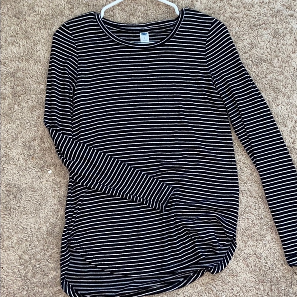 black/white striped long sleeve shirt